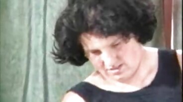 Film regarder du porno gratuit de strip-tease avec Kissa Sins et Leigh Raven de Evil Angel