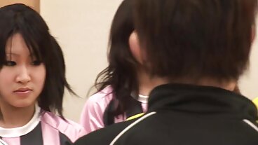 Scène de video de films x lingerie avec la préfète Lena Anderson de Cum4K