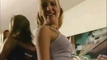 Scène de levrette films pornos xxx avec la cornée Leana Lovings de Cherry Pimps