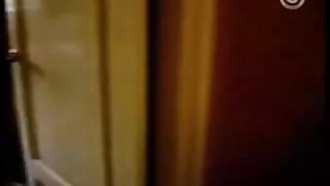 Dans la scène du lit avec la séduisante Pamela Morrison de New Sensations télécharger du porno gratuit