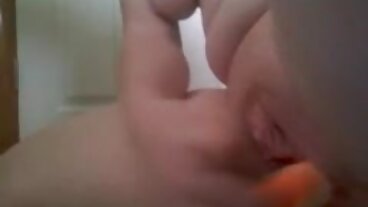 Film rasé avec la jolie vrai film porno amateur Vlada à partir de 1 passe