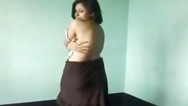 Bang missionnaire avec la magnifique Gia Love de Reality Kings vidéos film porno