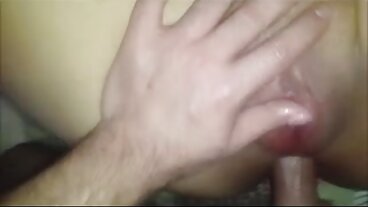 Sexe FFM avec la séduisante Coco Lovelock et Percy Sires de xxx gratuit Nubiles Porn