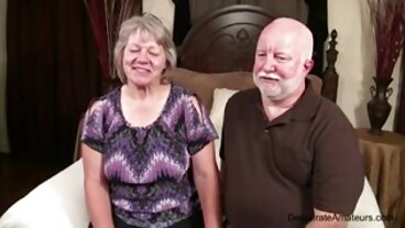 Masturbation cochonne avec la chaude film x black gratuit Jessae Rosae de SpyFam