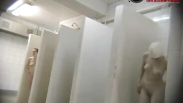 Stripping bang avec la sex film porno gratuit préfète Chloe Lamour de Porn CZ