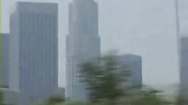 Porno Deep Throat avec la préfète film x gratuit perfect Vanessa Cage de Tug Pass