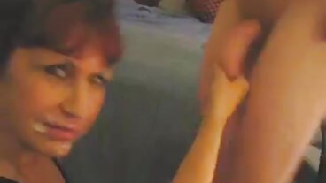 Branlette porno avec la séduisante Skyla film entier porno Novea de Bang Bros