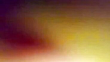 Film de milf avec la magnifique Lauren Phillips de tukif film x Spizoo