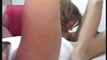 Sexe de cow-girl avec une amatrice séduisante de Czech film x pornovore AV