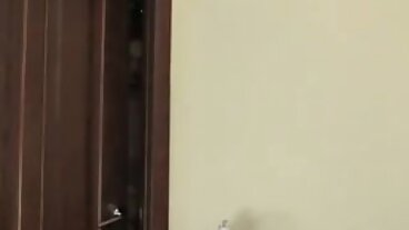 Action Legs On Shoulders avec la passionnée Amirah vidéos film porno Adara de MamacitaZ