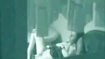 Scène de star du porno avec la ancien film x francais magnifique Lana Ivans de Scoreland