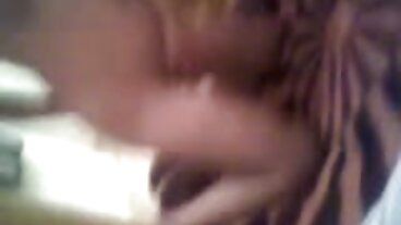 Scène de milf vidéos porno gratuit à télécharger avec DorsyQ tentant de StasyQ