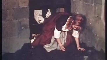 Bang oral avec la magnifique Binky Beaz d'Exxxtra Small porno film francais streaming