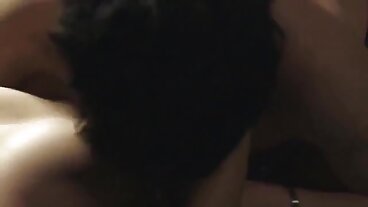 Scène Legs On Shoulders avec la préfète Rachel Rivers de Property www xxx porno gratuit Sex