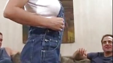 Film de levrette debout avec la magnifique Sasha Bleou de film porno avec naine Reality Kings