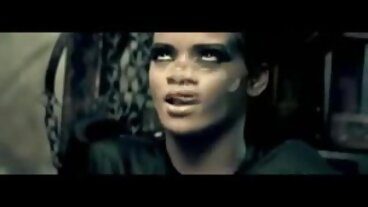 Vidéo de seins de taille moyenne avec nouveau film porno gratuit la jolie Ember Snow de Reality Kings