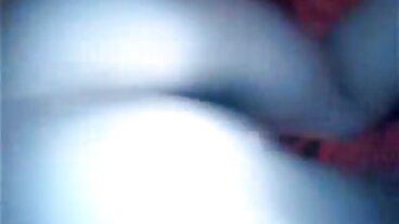 On The Sofa bang avec la cornée Kasey film porno gratuit avec animaux Miller de Naughty America