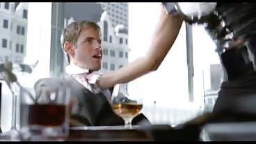 Scène de seins de taille moyenne avec la superbe Ariana films porno français complet Shaine de Dirty Flix